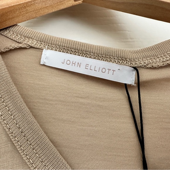 NWT John Elliot Supima asymmetrical Tee. Size: XS/0. Excellent condition - Picture 6 of 15